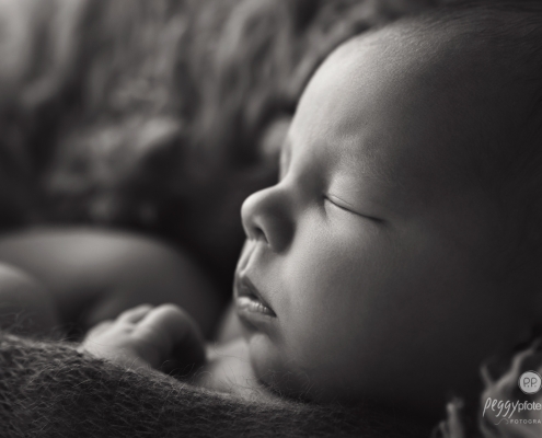 moderne Neugeborenenfotografie