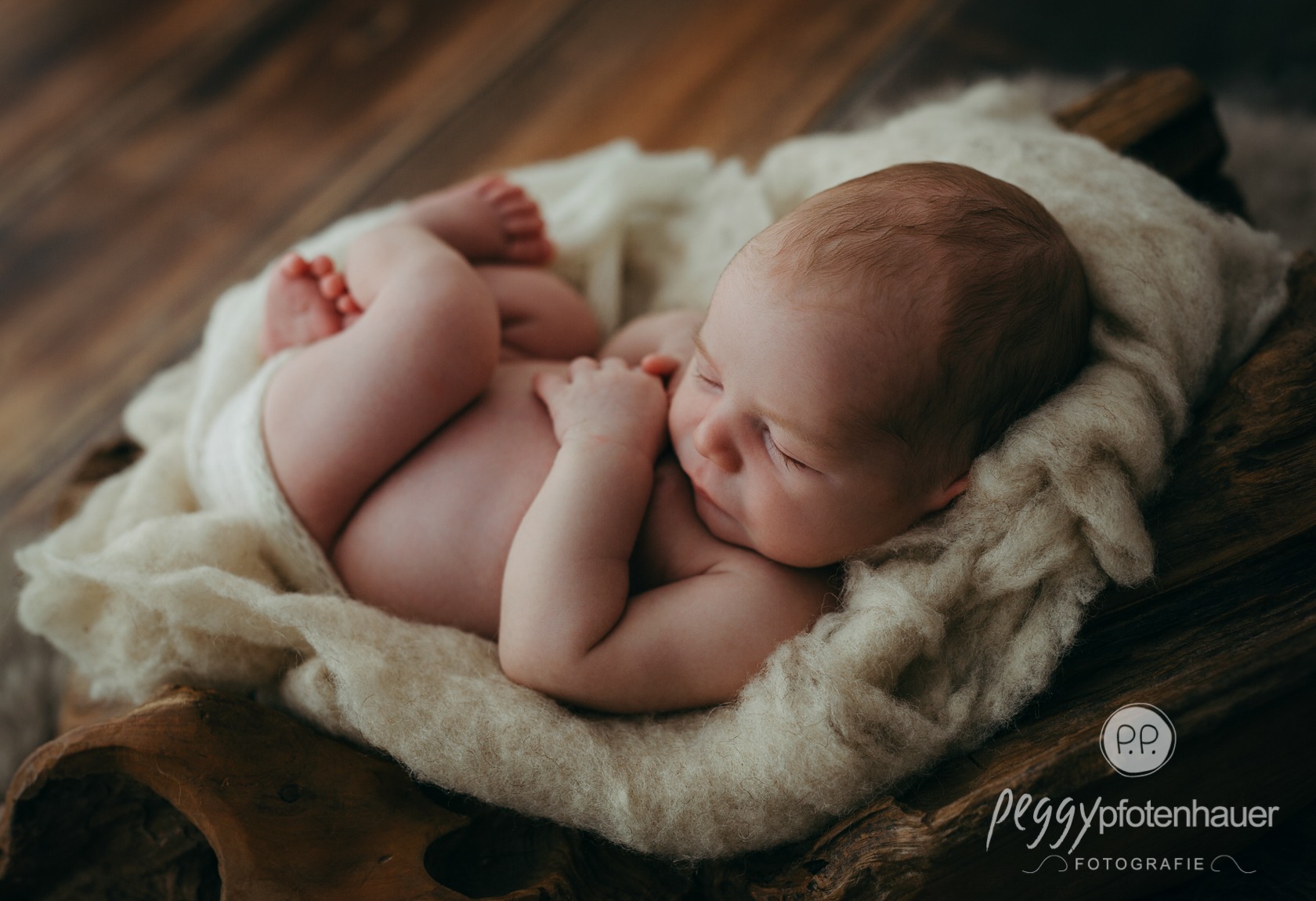 Babybilder in den ersten Tagen