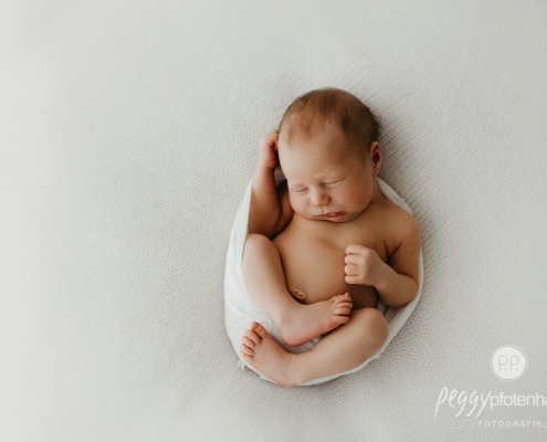 zeitlose Neugeborenenfotografie