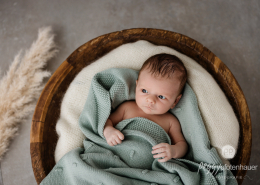 Newbornfotos zu Hause