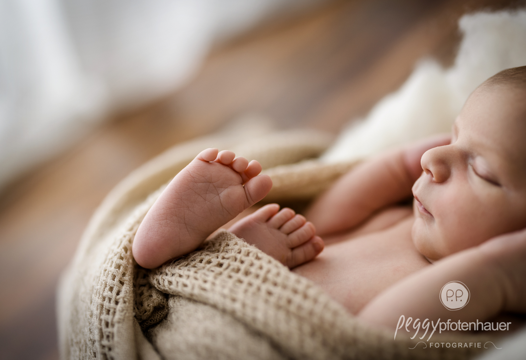 Neugeborenenfotos