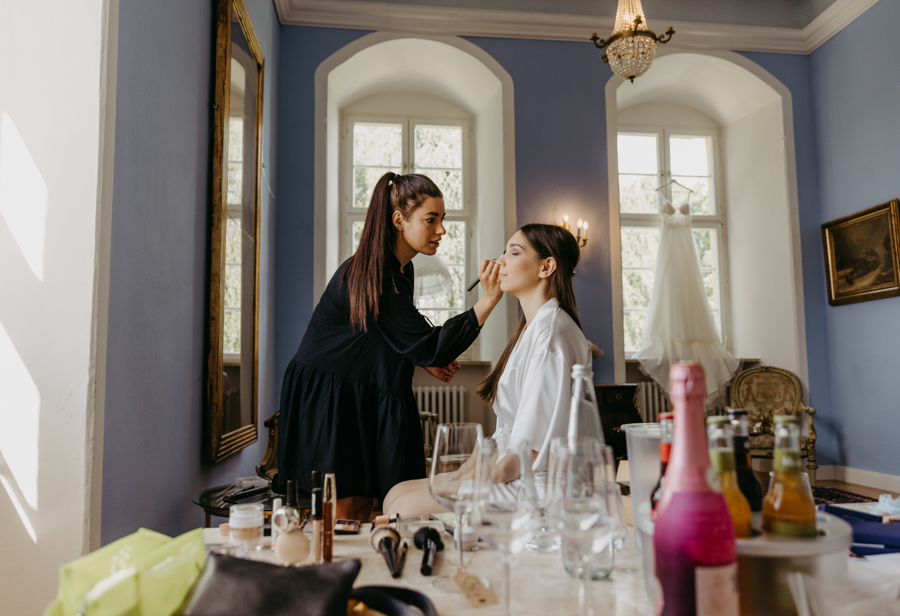 Hochzeitsfotograf Coburg Ankleideshooting